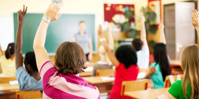 Bild einer Schulklasse - Bildquelle: Ionos SE Stock Photos